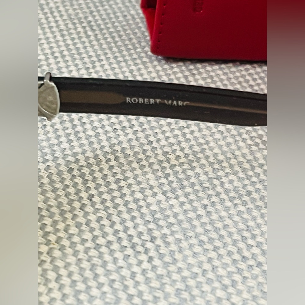 Women’s Red Rectangle Sunglasses - Picture 3 of 8